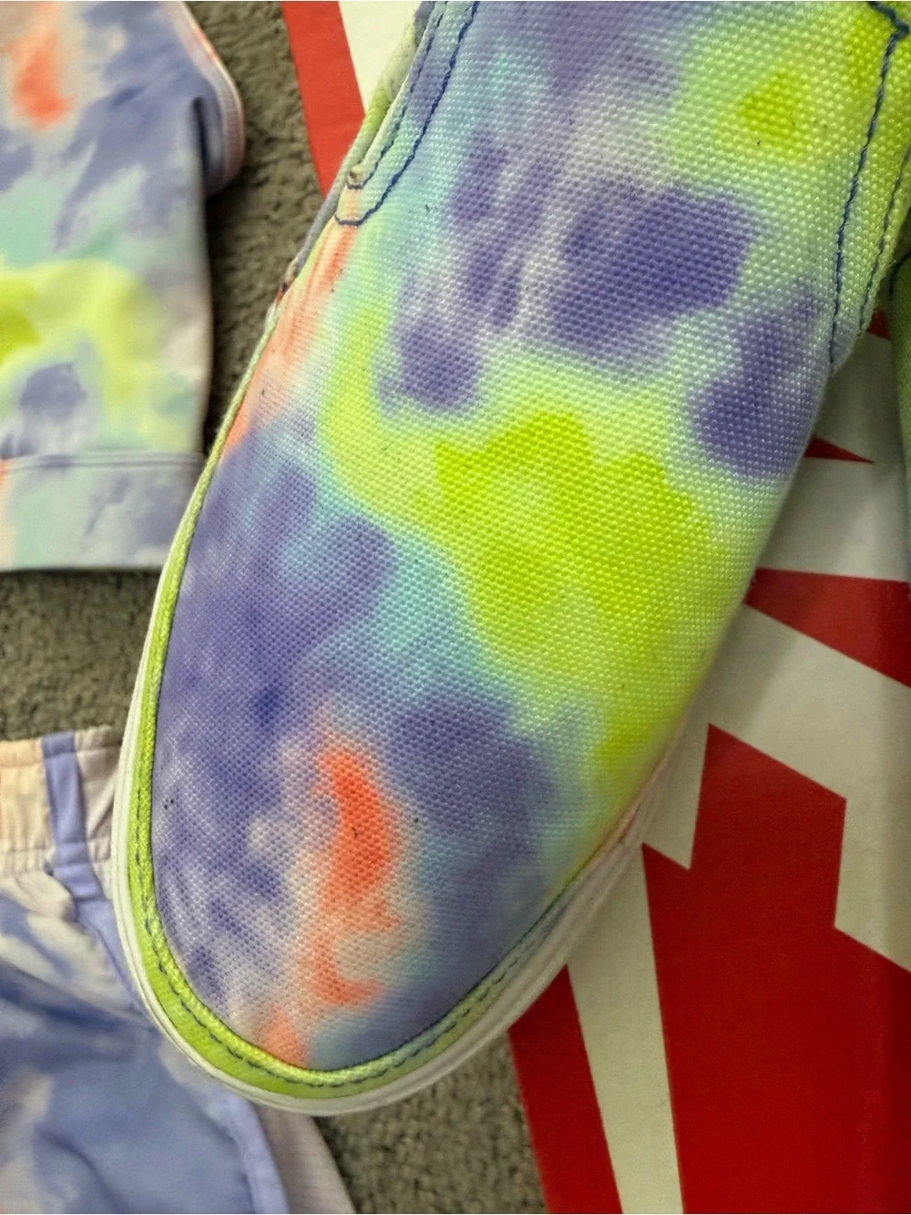 Womens Nike Sz 7.5 Tie-Dye Slip-On Shoes- Lime, Purple, Pink